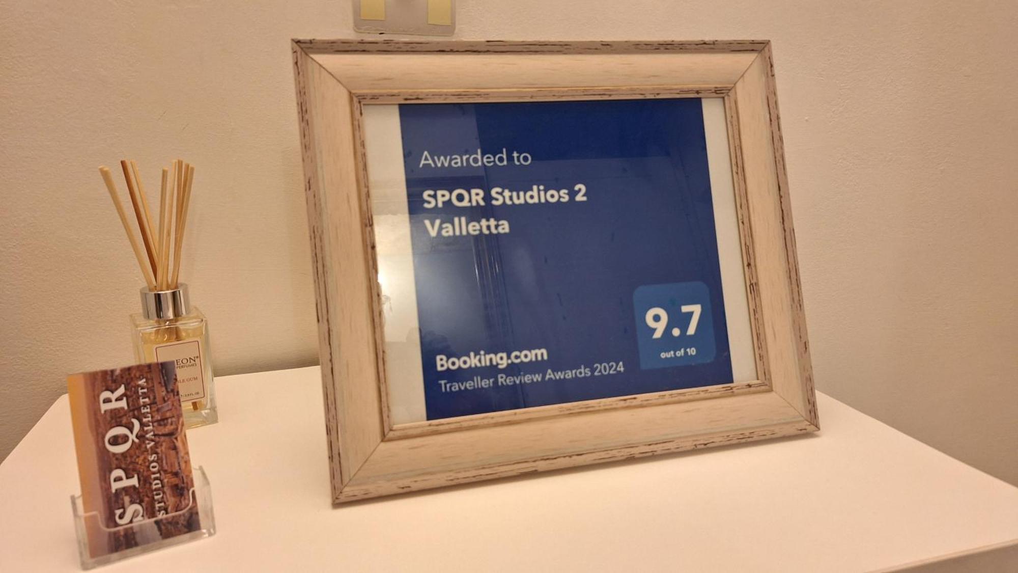Spqr Studios 2 วัลเลตตา ภายนอก รูปภาพ